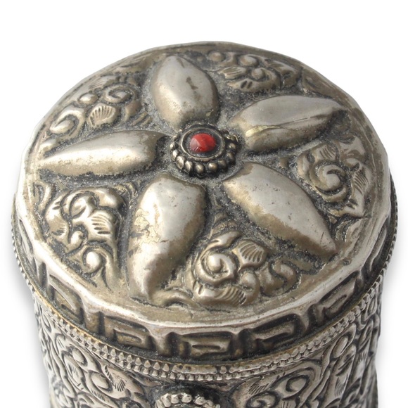 Vintage Tibetan Style Canister / Trinket Box Silver Tone Turquoise Coral Glass - Picture 4 of 6